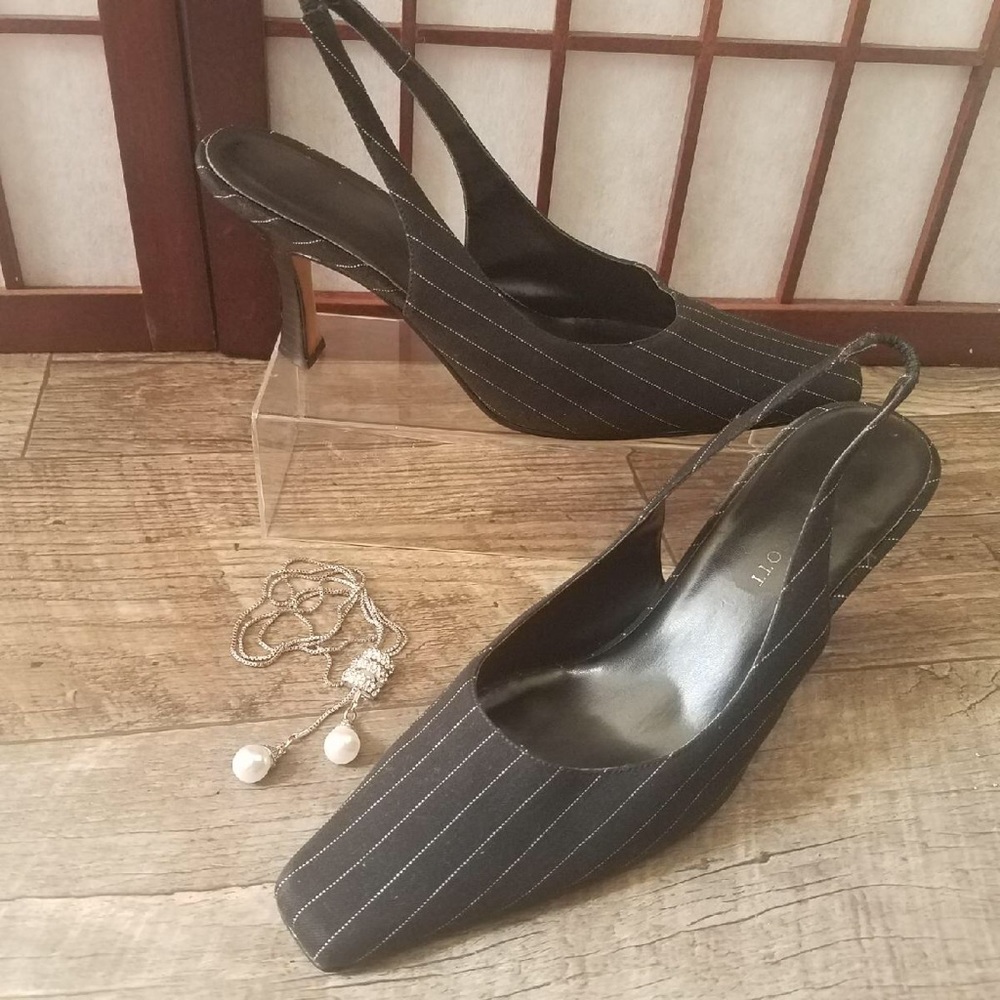 KAREN SCOTT BLACK HEELS size 7.5